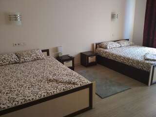 Отель Отель Элита Одесса Двухместный номер с 2 двуспальными кроватями-3